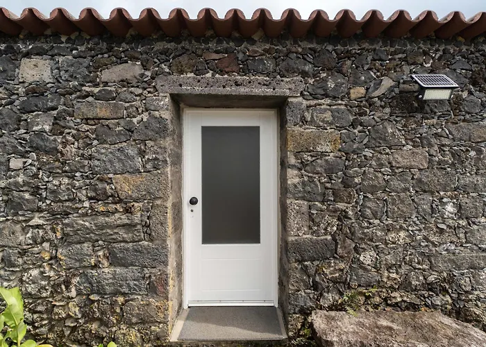 Azores Element